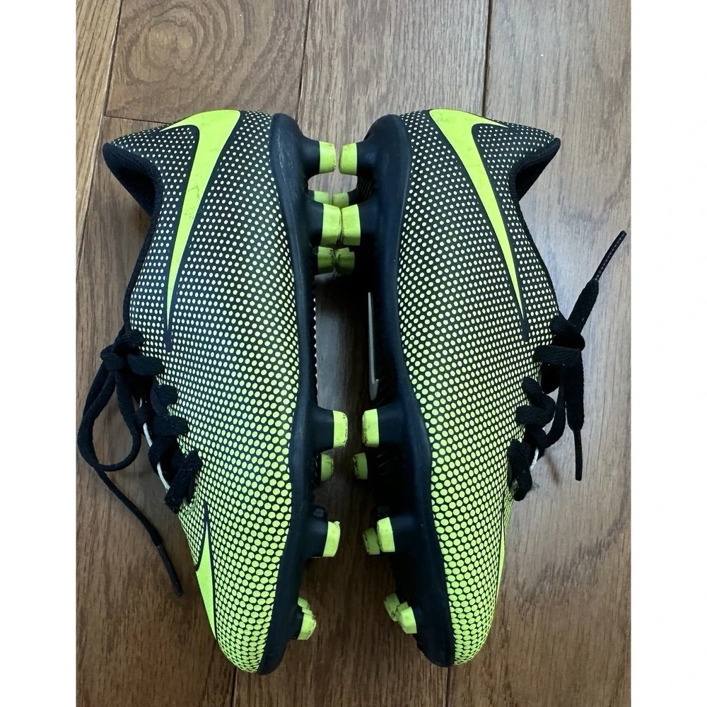 Nike Kids Neon Yellow and Black Soccer Cleats